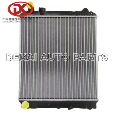 Πλαστικό φορτηγό 8971771930 8973874661 Isuzu θερμαντικών σωμάτων αργιλίου 8973710110